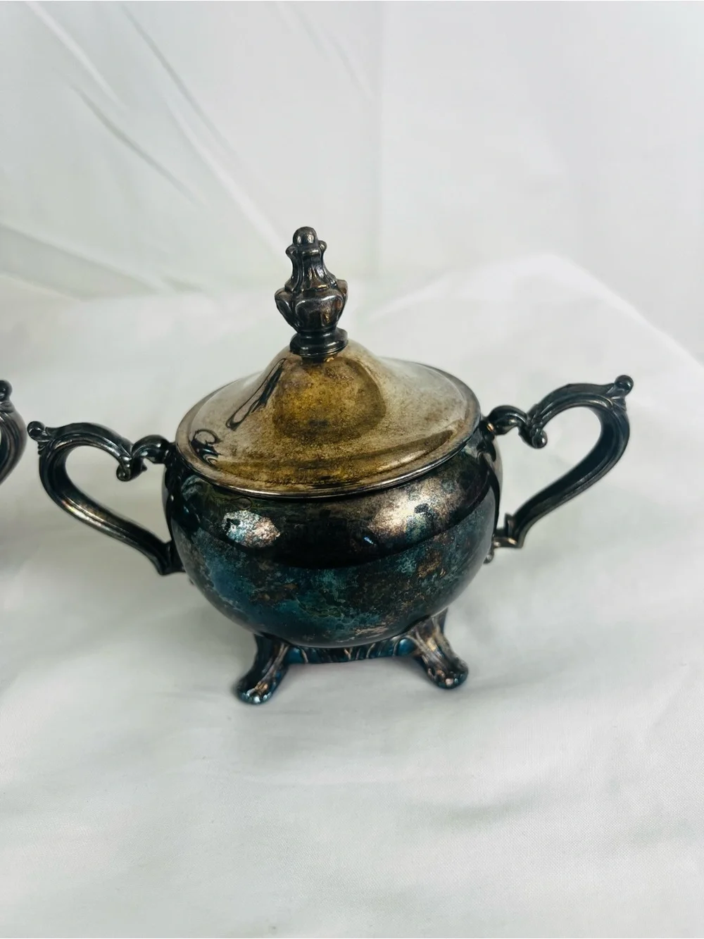 ornate 4 piece silver plated tea coffee set details International Silver Company